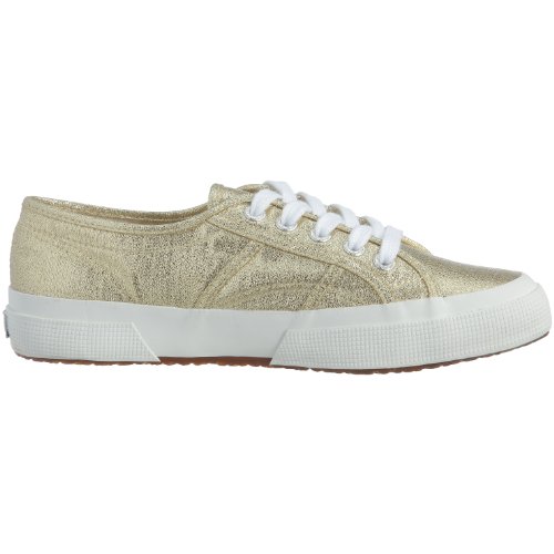 Baskets en toile dorée casual et chic  Superga avec plate forme