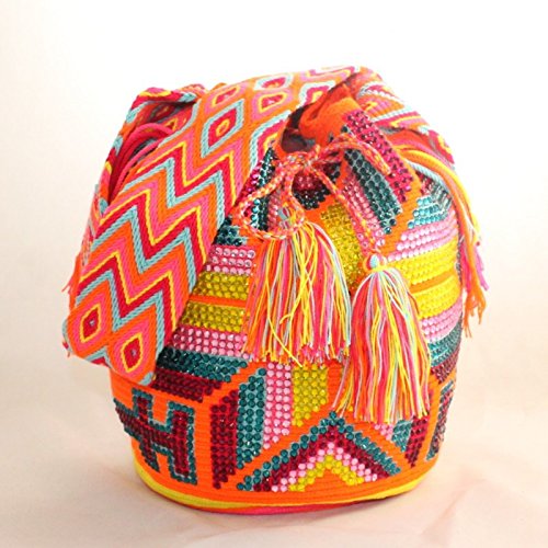 Sac colombien Wayuu fait main aux motifs tribaux, corail et coloré